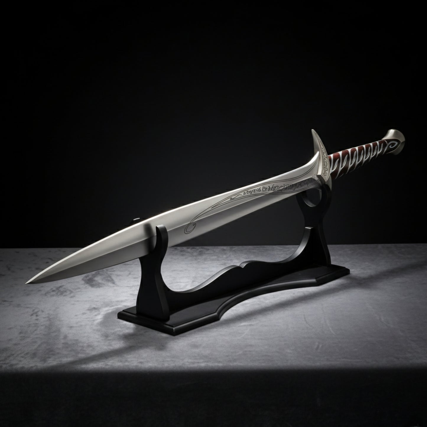 Authentic Elven Sting Sword Replica inspired by the Hobbit and Lord of the Rings, ideal for collectors and cosplay fans.