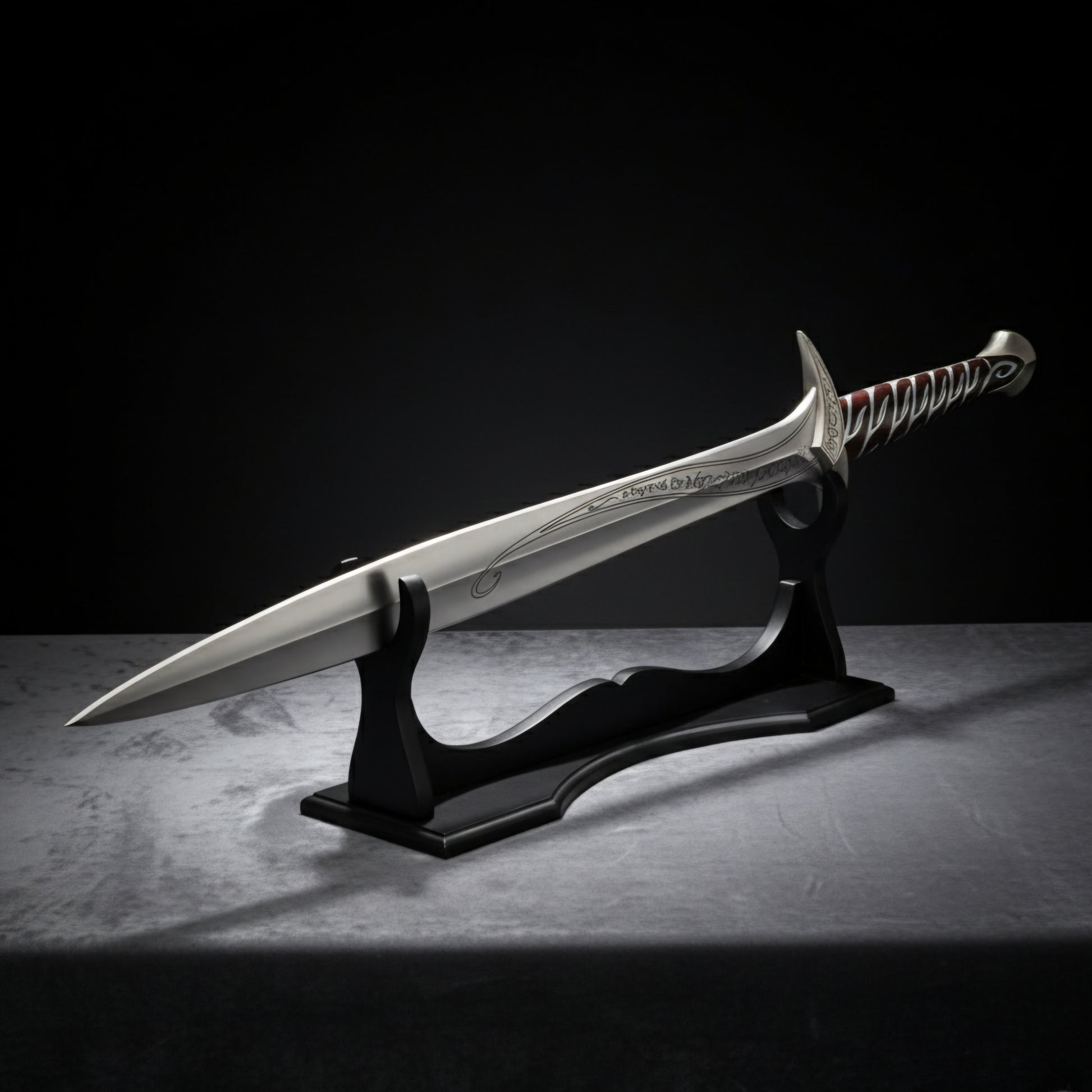 Authentic Elven Sting Sword Replica inspired by the Hobbit and Lord of the Rings, ideal for collectors and cosplay fans.