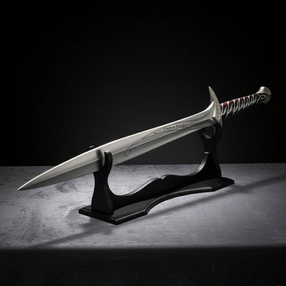 Authentic Elven Sting Sword Replica inspired by the Hobbit and Lord of the Rings, ideal for collectors and cosplay fans.
