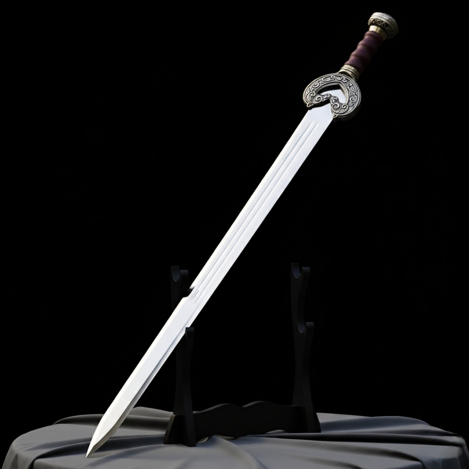 Handcrafted Theoden Sword featuring stainless steel blade and premium leather-wrapped wooden scabbard.